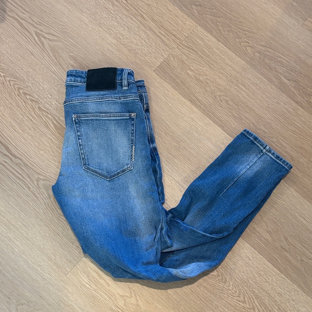 Neuw Men's Lou slim jeans distressed blue button fly EUC